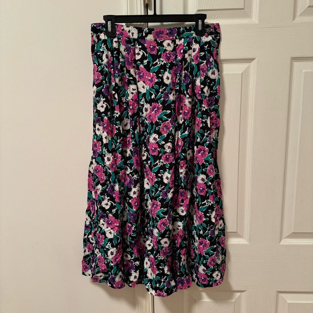 Vintage 90s Alan Edward’s Floral Midi Skirt